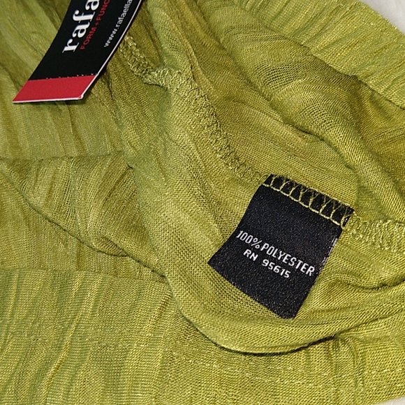 Rafaela Green Versatile Adjustable Neck Top sz XL - Picture 8 of 8